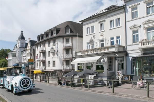 Hajo'S Germania Lodge & Irish Pub Rüdesheim am Rhein Exterior foto